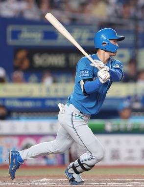 助言胸に引っ張る意識　日本ハムの石井、均衡破る本塁打―プロ野球