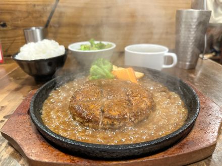 【池袋グルメ】赤身肉の破壊的ウマさに悶絶！池袋にある札幌の名店『札幌牛亭』の絶品ハンバーグとは？