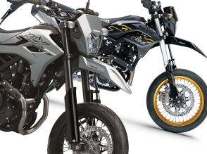 【スク―プ】2024年秋の発売迫る新KLX230SM！カラーラインナップはグレーだけじゃない！？