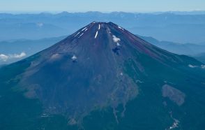 富士山御殿場口　「けがして動けない」フランス人留学生を救助　「道に迷った」70代男性も