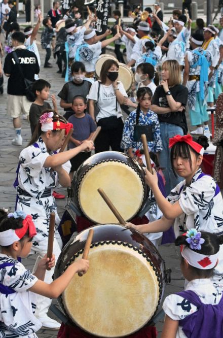 夏の訪れ　子どもら「アツく」打ち鳴らす　小倉祇園太鼓