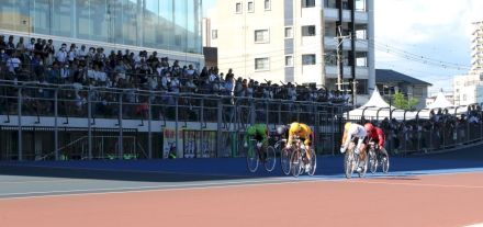 【熊本競輪・再建記念FⅠ】熊本競輪が再開　8年4カ月ぶりの本場開催に約3000人が来場