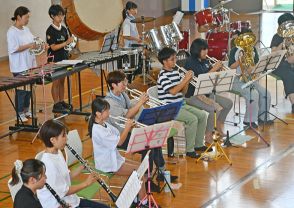 元気与える演奏を　一関・藤沢マーチングバンド　8月の野焼祭へ練習【岩手】