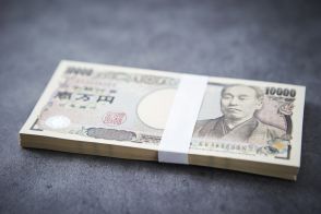 父が「今から相続に向けて準備したい」と、毎年100万円を贈与してくれるそうです。「税金がかからなくて得」らしいですが、本当に大丈夫なのでしょうか…？