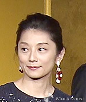 小池栄子、放水でずぶ濡れ　すっぴん状態に「お肌綺麗やわ」「綺麗でたまげた」