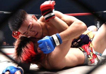 【パンクラス】“18歳の無敗新鋭”鈴木悠斗、逆転の4連続KO勝利！“暴走柔術”平信一をパウンド葬