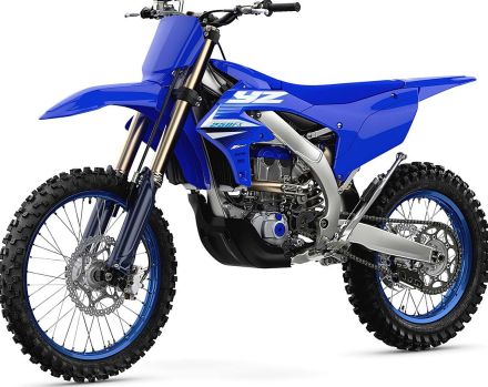 ヤマハ発動機、競技用二輪車「YZ」シリーズのクロカン・モトクロスを改良