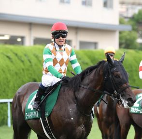 ラスト重賞にジョッキーカメラ装着「粋なことするJRA」「欲を言えば…」／小牧太送別会