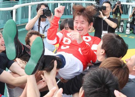 小牧太「魂の騎乗」　JRA今年初勝利が劇的有終V!小倉最終レース12番人気で会心