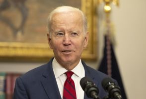 米大統領選　バイデン氏の後継候補はだれに？　ハリス氏はさっそく電話攻勢