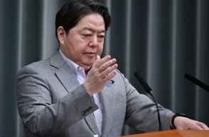 「日米関係の強化を導いた」　林官房長官がバイデン氏たたえる