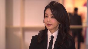 「ディオール」のバッグ受け取ったか…韓国検察が尹錫悦大統領夫人を事情聴取　輸入車販売業者の株価操作に関与した疑いも