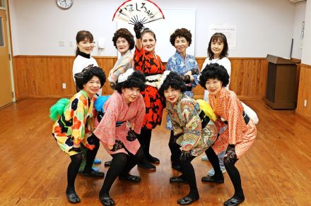 徳島県三好市山城町盛り上げる「ババァ」 やましろAKB、10年変わらぬキレッキレダンス