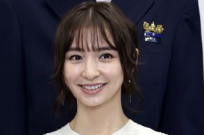 篠田麻里子さんにそっくり！愛娘と地元満喫ショットに「癒やされる」「素敵」と反響