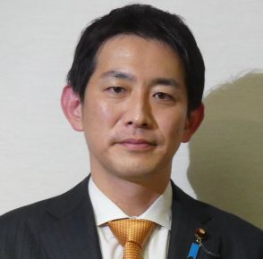 コバホーク小林鷹之氏、自民総裁選出馬問われ「今は力を高めることに尽きる」前のめり質問に苦笑