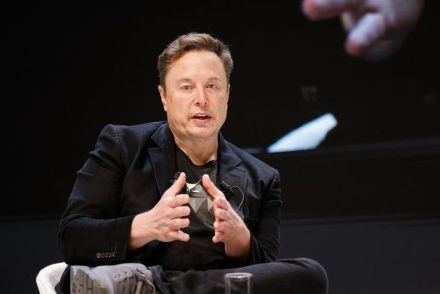 みんな付いてくるはず？ イーロン・マスクはテキサスを「マスクの国」に変えようとしている（海外）