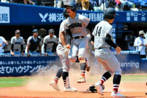 横浜が4年連続で神奈川大会の決勝へ　武相に九回サヨナラ勝ち