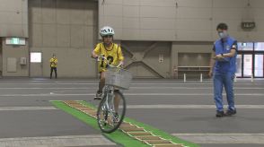 小学生が自転車の安全運転を競う　名古屋市天白区の野並小学校チームが優勝