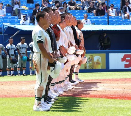 【高校野球】二松学舎大付が逆転４強　プロ注目の大砲・片井が２度の気迫ヘッスラで流れ変えた