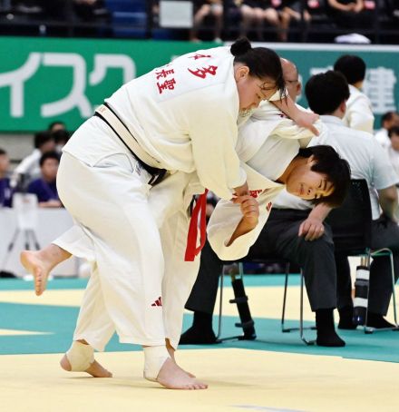 「しぶとい柔道で勝負を」春の女王・比叡山は8強敗退　インターハイで巻き返しへ【金鷲旗女子】