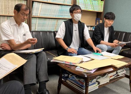 愛知大、学生2人に懲戒処分を通知　自治会旗掲げデモ参加