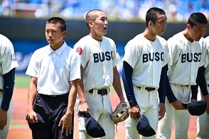 横浜にサヨナラ負けも…武相ナインが見つけた「一生の宝物」　古豪復活へ道を開いた仲宗根主将の1年間