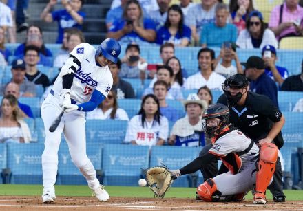 出るか日米通算250号　大谷翔平の第１打席は好相性の右腕と対戦、粘って粘って７球目に…