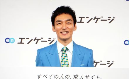 草なぎ剛、広告ビジュアルを自画自賛「慎吾ちゃんとか吾郎さんだったら、どれかが輝いちゃう」