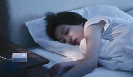 エアコンを「8時間つけっぱなし」の電気代は？ 睡眠時の正しいエアコンの使い方