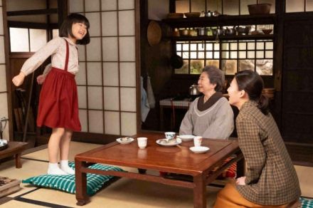 明日の『虎に翼』“寅子”伊藤沙莉、“涼子”桜井ユキたちに“稲”田中真弓を引き合わせる