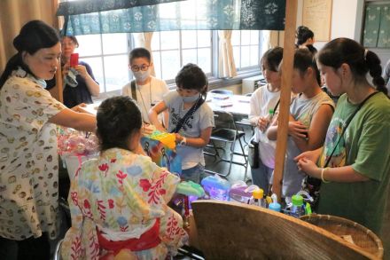 多彩な遊びや飲食　城西納涼祭　くじやストラップ作りなどで子どもも笑顔／岡山・津山市