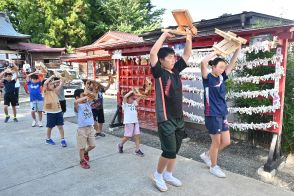 【八戸三社大祭】SNS効果、新メンバーでにぎわい　龗神社の法霊神楽