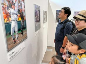 阪神梅田本店で甲子園100周年イベント始まる　名勝負の写真など