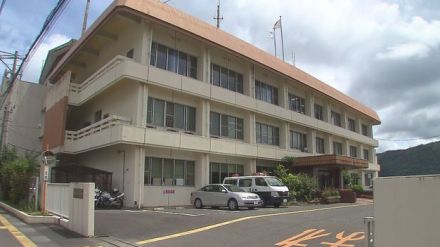 公園で小学生女児を拳で複数回殴った疑い男(49)逮捕　奄美大島・龍郷町