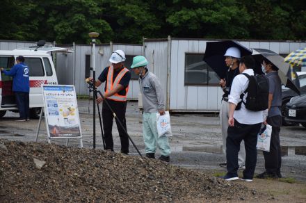 ICTを現場に、県主催のi－Conフェア、建設産業の従事者が体験【宇部】