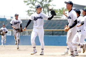 【高校野球】静高が４強進出　中野桜佑が静商を７安打完封