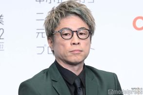 田村淳、娘と自宅プール満喫「広すぎる」「豪華」とファン驚き