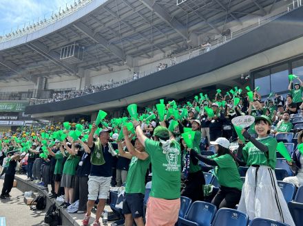 ベスト4が激突！好投、ホームラン、歓喜、涙…　夏の高校野球千葉大会14日目