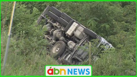 堤防道路から転落 トラック運転の男性（79）が死亡【長野・安曇野市】