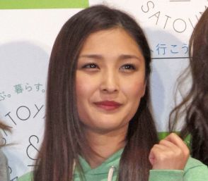 「自宅でもこんなに可愛いの？」石川梨華、子どもたちの撮影した近影にフォロワーから称賛の声