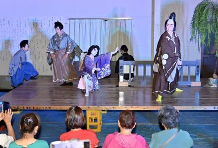 「山あげ祭」きょう開幕　那須烏山　前夜祭は豪雨に見舞われ館内で公演