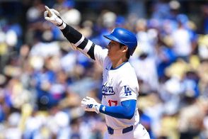 「ド軍公式で見た最高のコンテンツ」　大谷翔平31号、全LAファンが待っていた超大物との1枚を「早くポスターに」