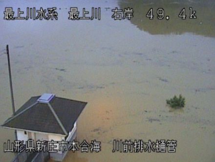 山形・秋田の大雨で警察官ら5人不明　救助に向かい連絡途絶える