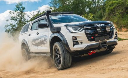 いすゞ『D-Max』を究極のオフローダーに…「Mudmaster」を英国発表