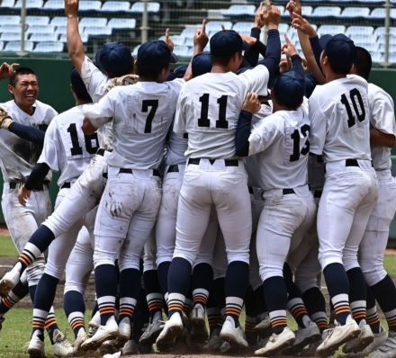 宮崎商が3年ぶり6度目の甲子園　8回勝ち越しの激戦【高校野球宮崎大会】