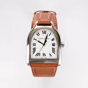 【おしゃれな大人の愛用腕時計】ラルフ ローレンのスティラップ「時間を確認するのは今でも腕時計」