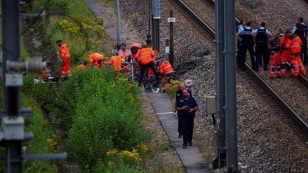 フランス高速鉄道の複数路線で「破壊行為」　パリ五輪開会式の直前