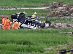 大雨警戒続く山形　20代巡査長の死亡確認　高速道路陥没も