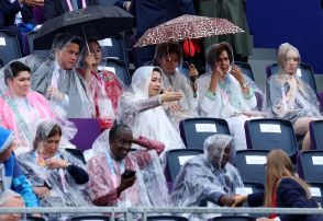 【パリ五輪】パリは雨が降り出す…史上初めてスタジアム外の開会式、セーヌ川を船でパレード予定