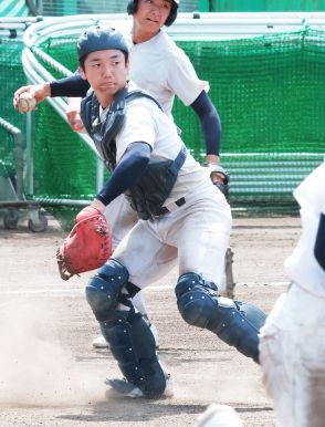 【高校野球】掛川西　堀口泰徳捕手が加藤学園の機動力封じる…２７日・静岡大会準決勝